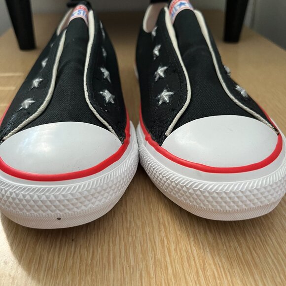 BNWoT CTAS Converse 665169F low STARS (3 Jr.) KICKS - Picture 7 of 8